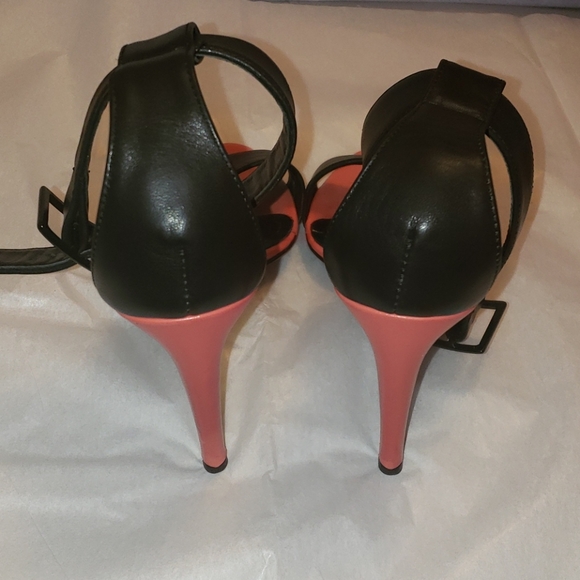 Shoes - Picture 3 of 3